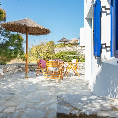 Sunrock - Petunia Naxos City
