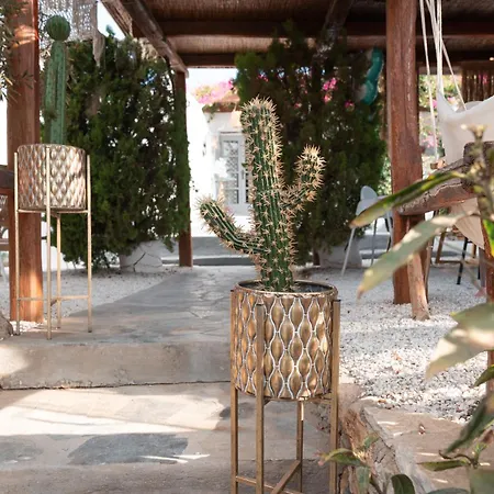 Apart-hotel Sunrock - Petunia Naxos City