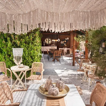 Apart-hotel Sunrock - Petunia 3*