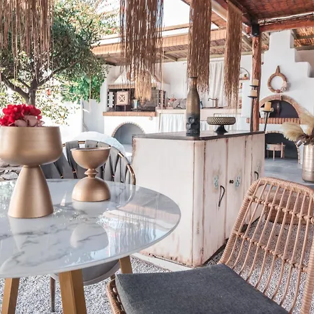 Sunrock - Petunia Aparthotel *
