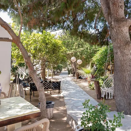 Sunrock - Petunia Aparthotel Stelida (Naxos)
