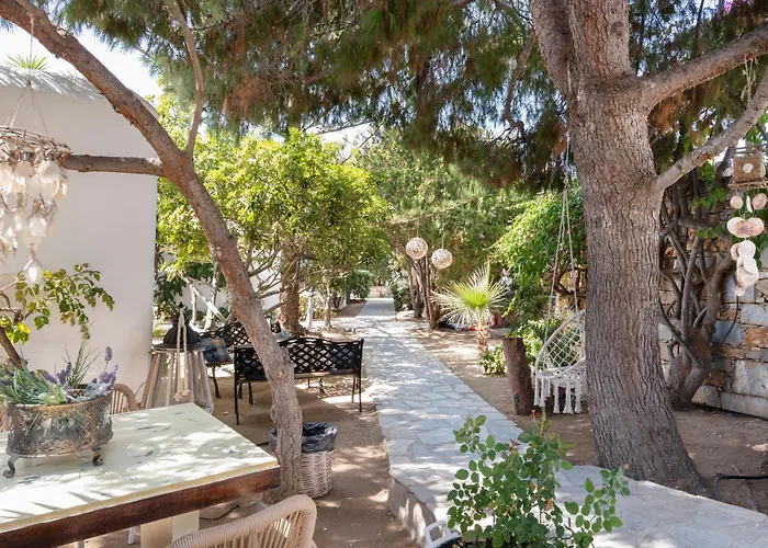Sunrock - Petunia Апарт-отель Naxos City